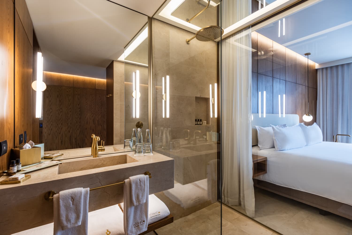 Hotel 20
